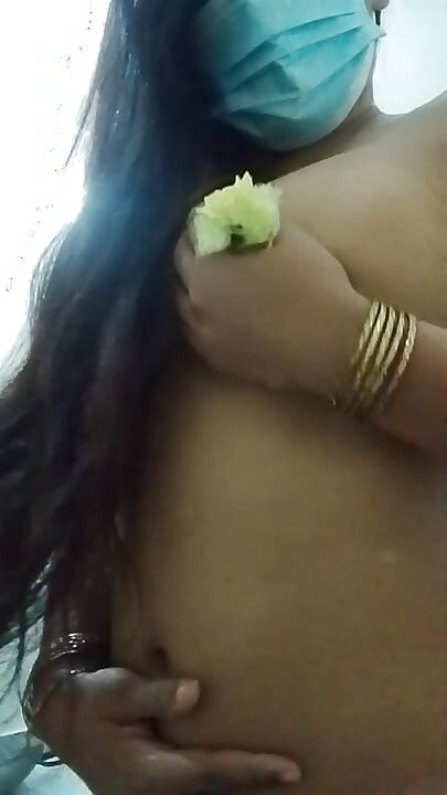 Wife Big boobs showing her boyfriend for fucking