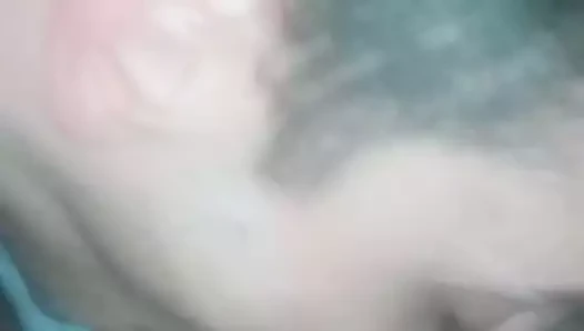 Emmek için iyi bir horoz ve yutmak için iyi bir yüktü