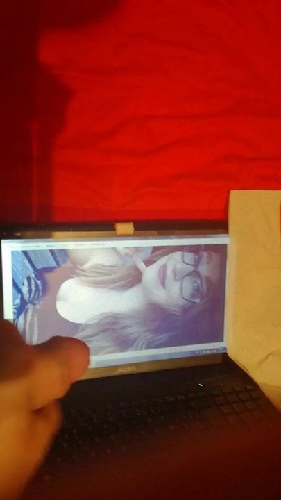 Cum tribute request  to allie