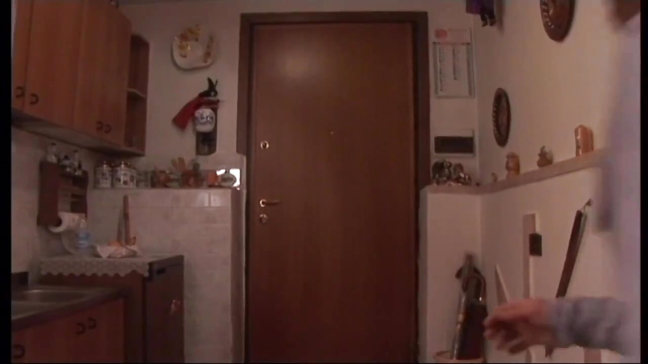 बालों वाली इतालवी रंडी...