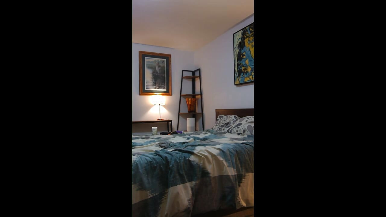 Masseur Can't Resist! He Fucks Client Anyway!