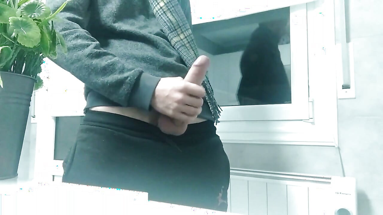 Big Cock Guy with His Scarf, He Is Cold and He Jerks off and Cums to Get Warm