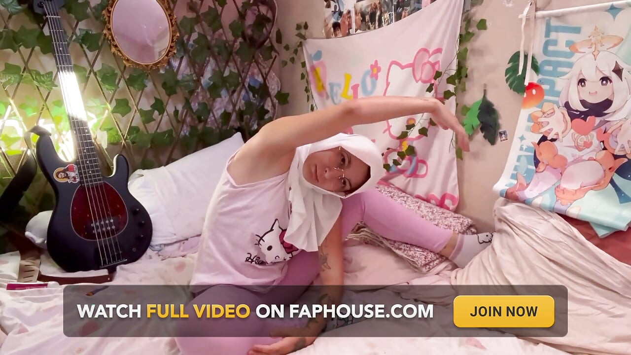 Yoga-em-hijab
