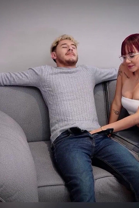 Please Neighbor Do Not Destroy My Ass That My Husband Will Realize if I Am More Open!