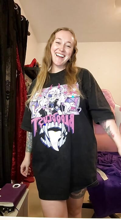 kissica video