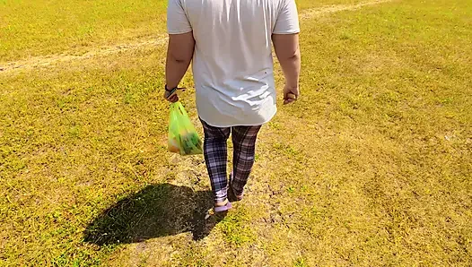 I wanted to pick up a girl in the park, but she picked me up
