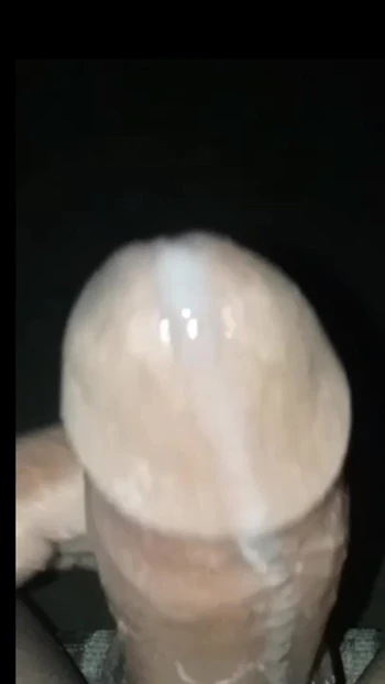 Cumms blows so beautifully