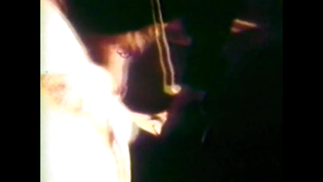 สาวร่านน่าขยะแขยงน่าขยะแขยง