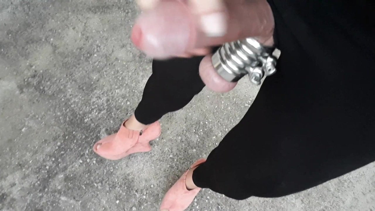 Trljaj moju devojku klitoris