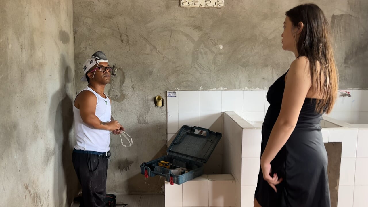 I arrive at work and I see that my boss's sexy wife comes in proposing to let me get fucked with my huge and rich and hard cock
