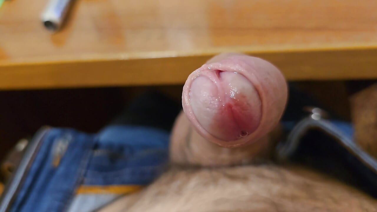 In Front of Cam Jerking Big Italian Dick and Spray Cum