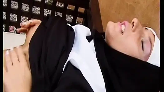 Brunette German MILF Babe Gets Fucked in FFM Fetish