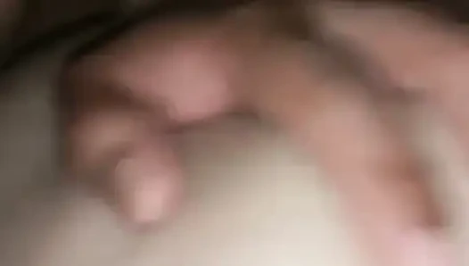 Eva çok fazla sikişmek için götü sütle yıkanıyor