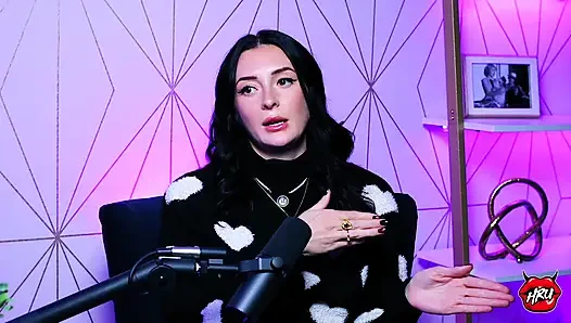Charlotte Sins yutma, seks partileri ve etikjournalizmin gri alanları