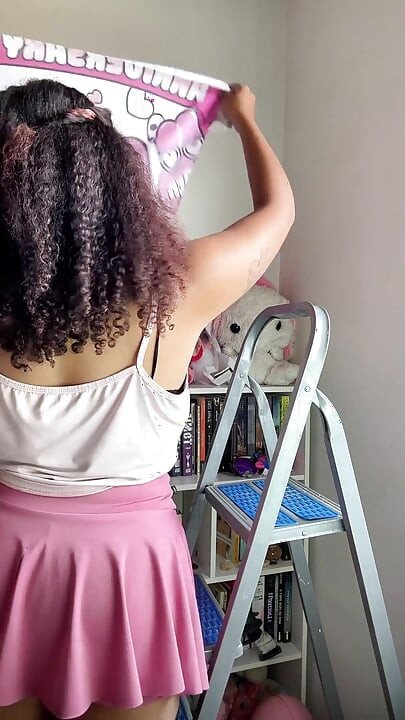 Vlog Moving to a New House Unpacking Accidental Farts