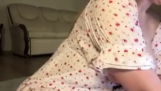 Jucielussie Masturbate pussy and nipple clamps