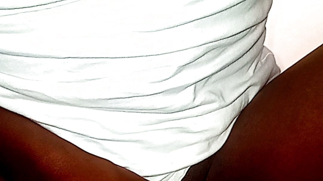 Solo Masturbating in the floor