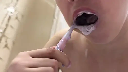 Teeth Brushing Fetish