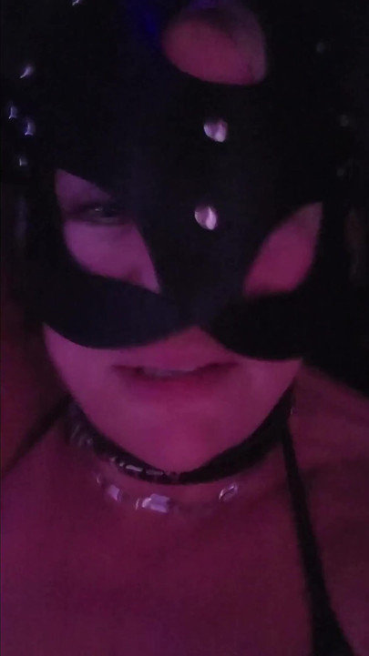 Pig Bigsexydaddyd Makes Domkat Kat-licious Squeal in Pleasure