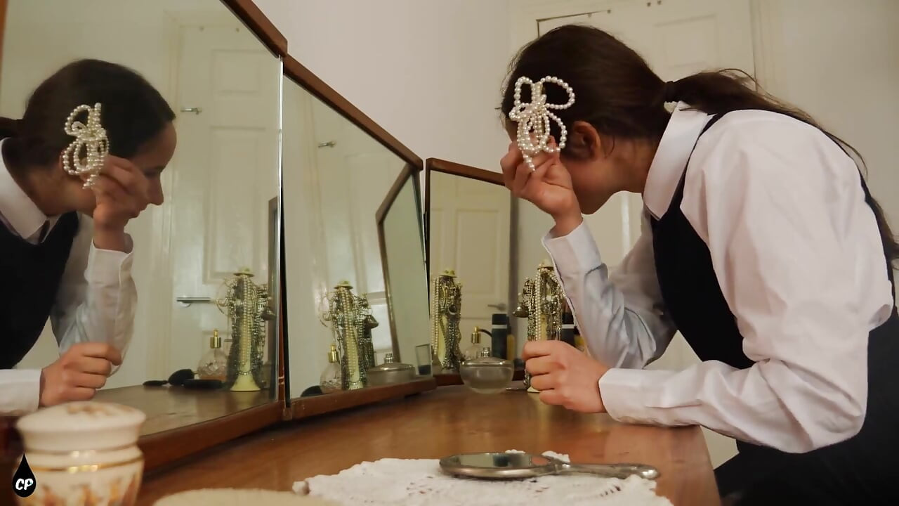 Step-mum Catches College Girl Mila at Her Dressing Table Face Slapping Punishment Wmv