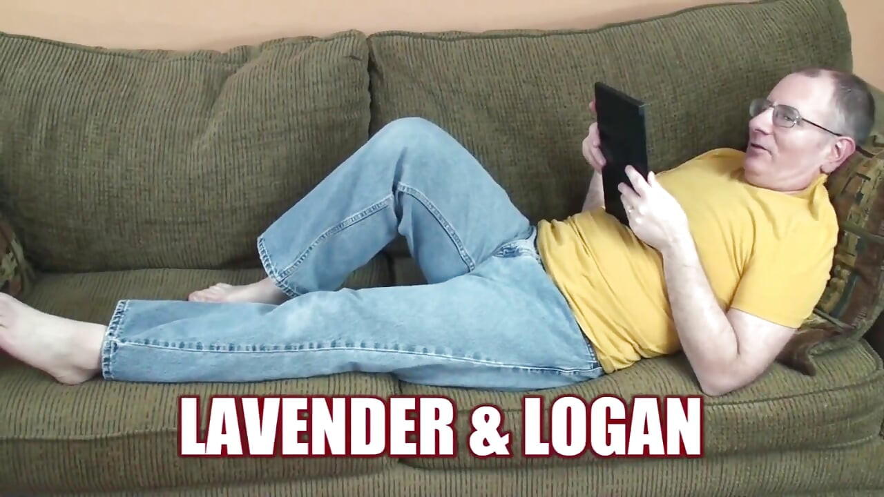 Busty slut Lavender Rayne gets her pussy fucked by a geek