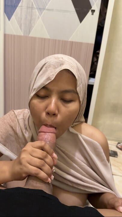 Bibi crot di mulut