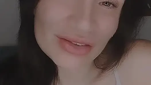 Milfangelqueen argentina lagi asik makan kontol besar