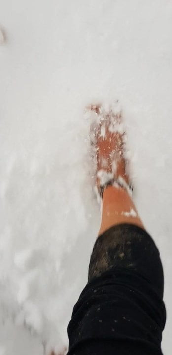 Barfuss im Schnee