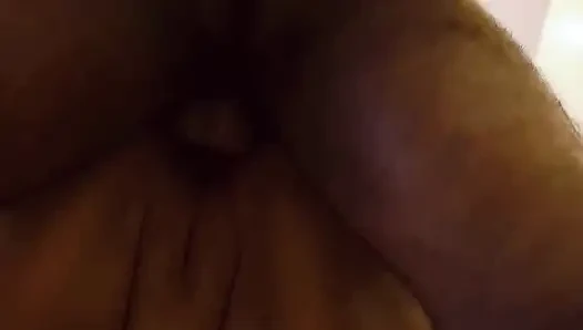 Dost ne Dost ki biwi ko khana banate waqt pel diya