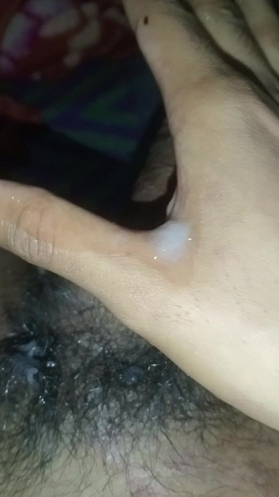 Desi indian marathi Hindi boy masterbating