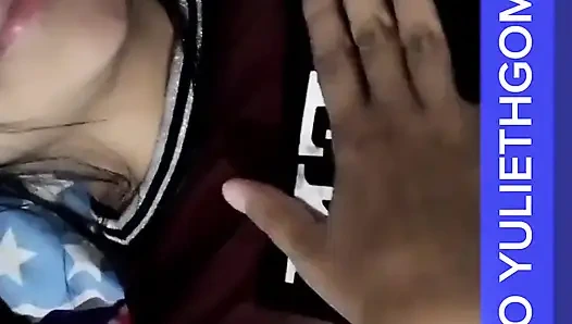 Mahasiswi pemalu ini masukin memeknya sendiri pulang kelas