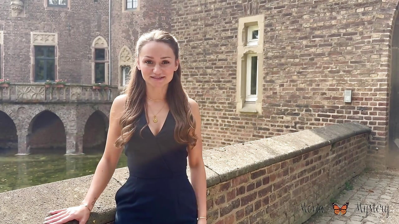 Remorqué du mariage et avec un sexe entièrement ciré jusqu’à la cérémonie