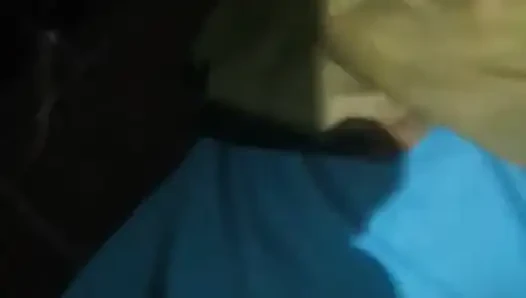 Yetenekli Brezilyalı yaramaz genç kızıyla çok ateşli sikişiyor