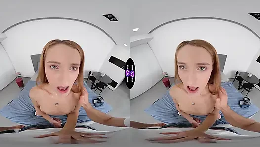 Грудастая Lucianna Luci жестко исполняет ее эротические фантазии - TmwVRnet