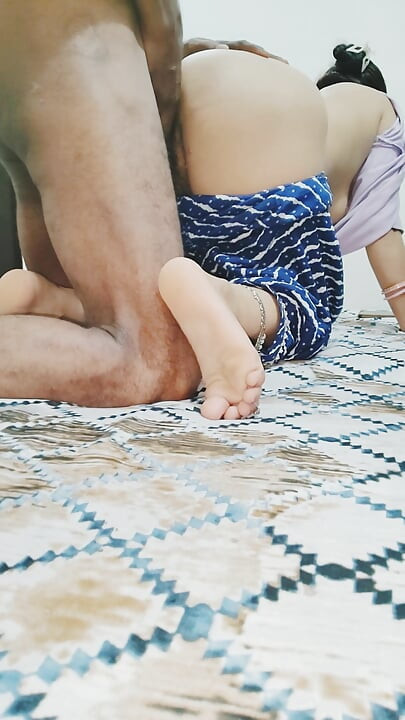 Desi bhabhi ko dever ne doggy style me hard chudai