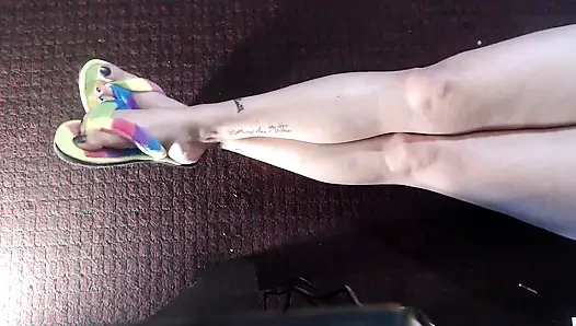 Flip flop ankles crossed