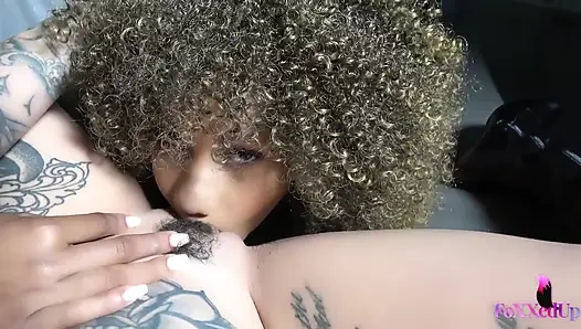 Jenna foxx, memek raven leigh dientot habis-habisan - pov