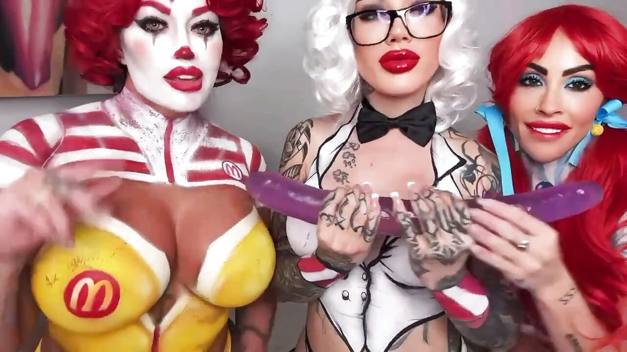 Halloween Dildo JOI with Friends
