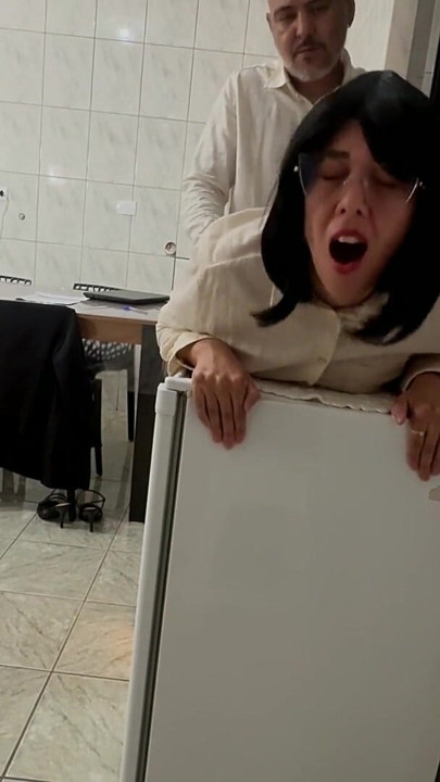 Secretary is surprised with slaps on the butt and anal penetration with creampie. | Clip 3