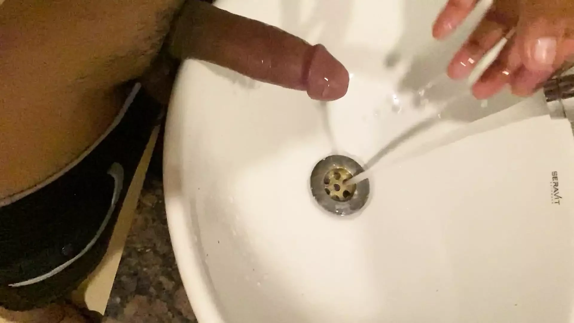 Desi boy lonavala fa sesso in bagno da hardbadboy1997 video di sesso