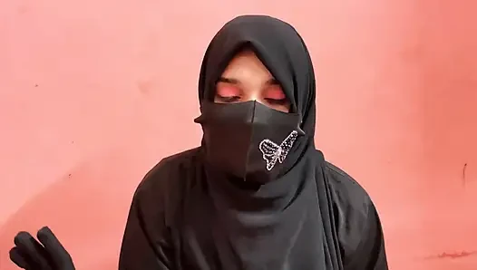 Sexy girl is come to my house for hard fucking