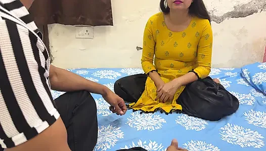 Silindir de do bhaiya pls- Hintli komşunun ateşli karısı silindir takası ile sikiliyor, kıllı amına boşalıyor