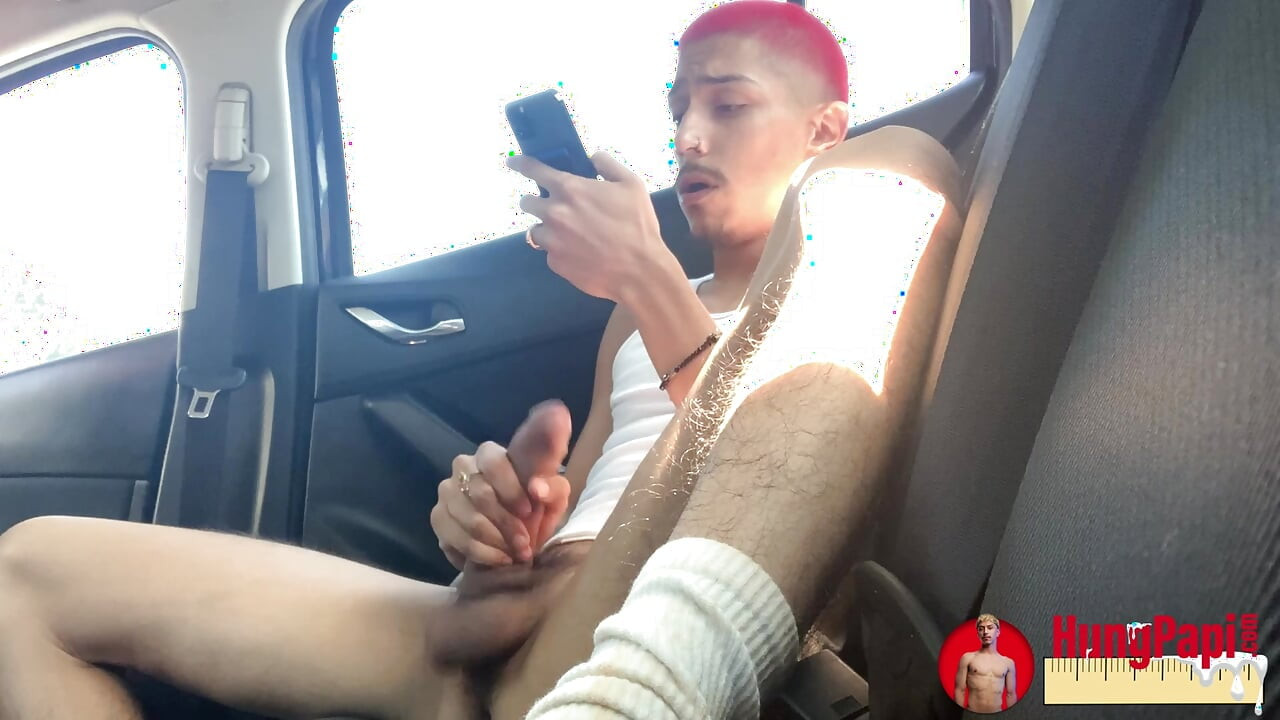 Hung Papi Young Twink Big Uncut Cock Solo Jerk off Big Cumshot Huge Load!