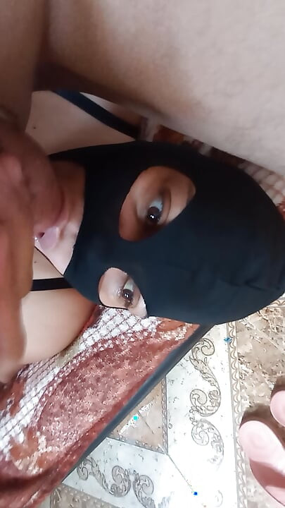 Hintli oral seks