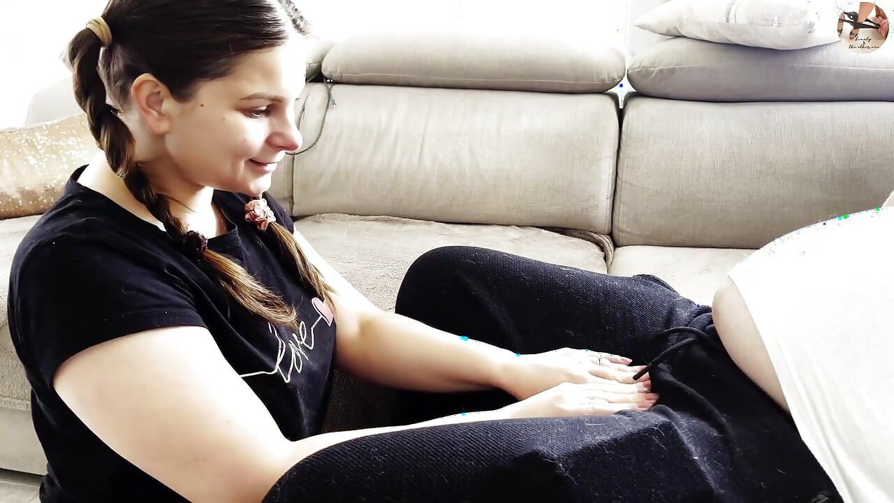 Amateur Cumslut Blowjob Queen Sucks and Swallows