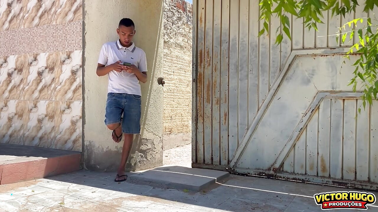 A cerut un pahar cu apă și a primit o pulă