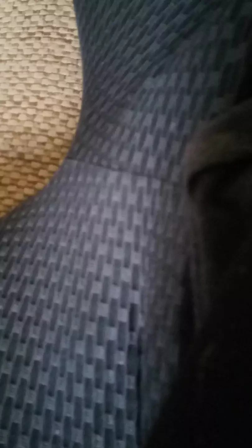 Secretly masturbating in leggings