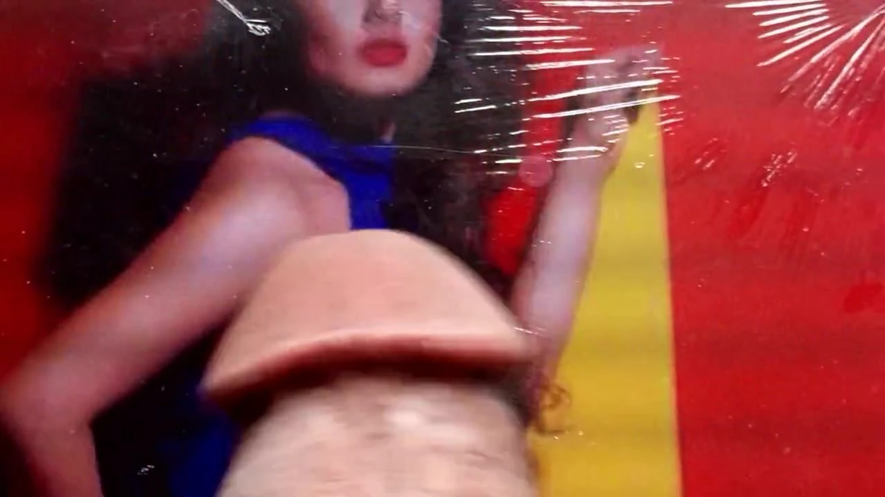 Cum tribute to Bangladeshi actresses nusrat