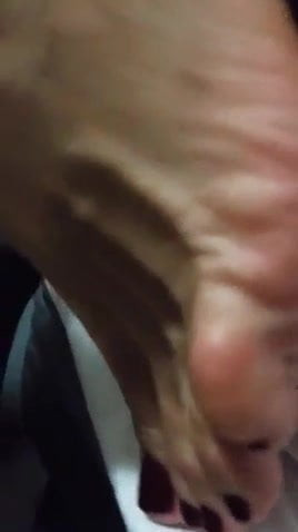 Sexy footjob