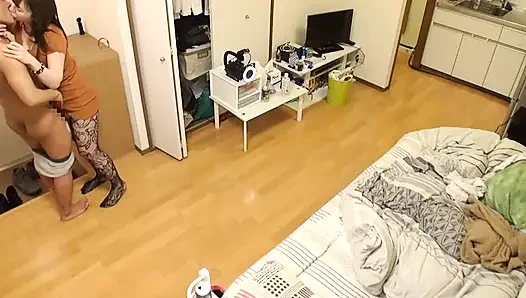 Penyaluran pinjaman untuk wanita penggoda yang suka mengambil kendali